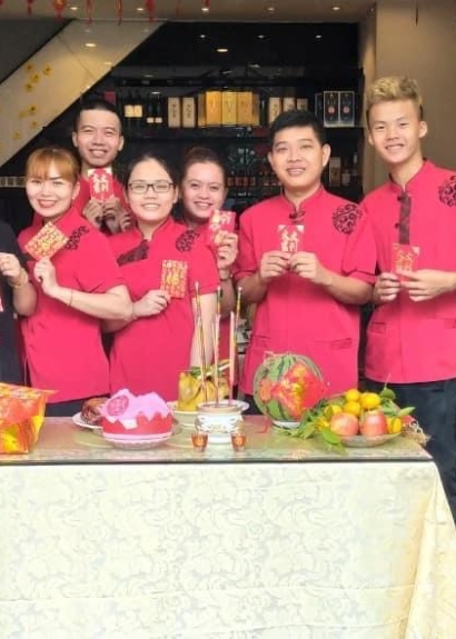 Tuyển dụng  quản lí và nhân viên order